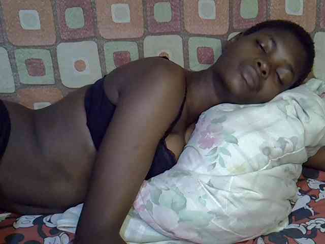Slender-kerry webcam