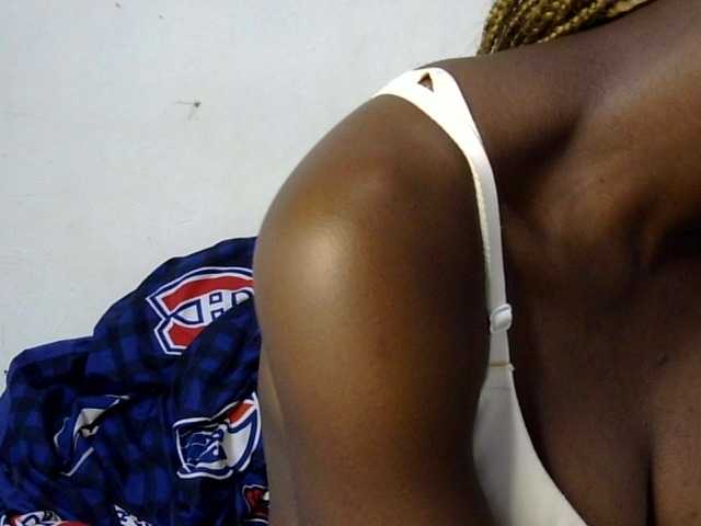 Sexy-tasha live cam on BongaCams