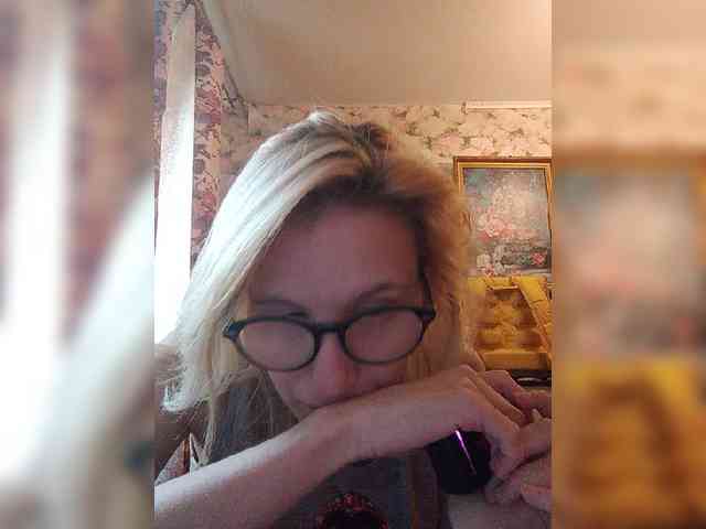Afradita21 webcam