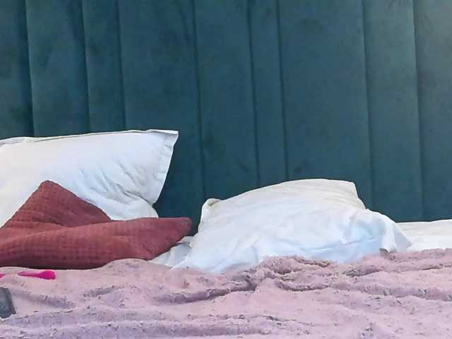 Lillahinari live cam on BongaCams