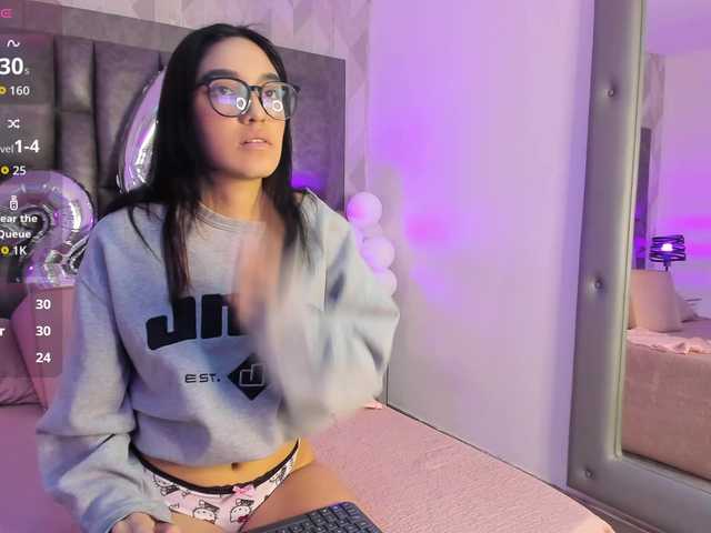 ZoeWilson live cam on BongaCams