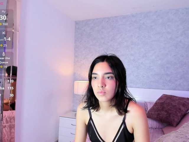 ZoeWilson live cam on BongaCams