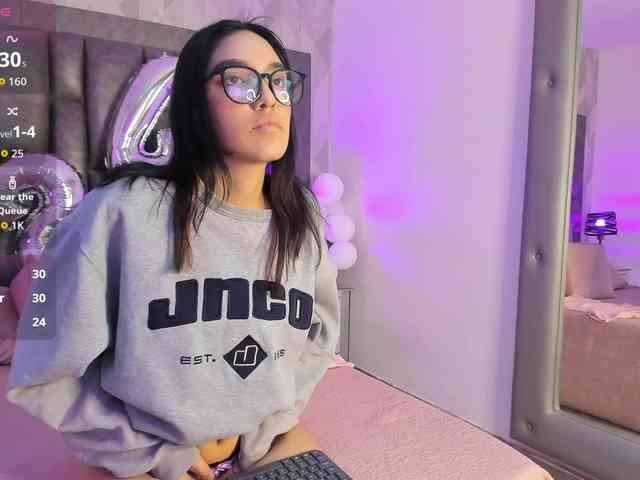 ZoeWilson webcam