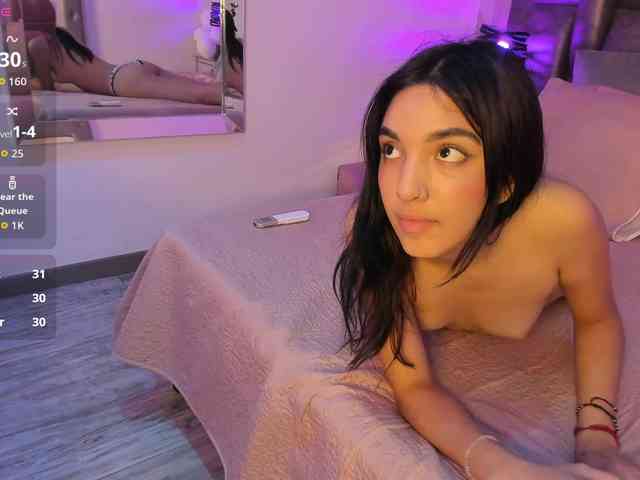 ZoeWilson webcam