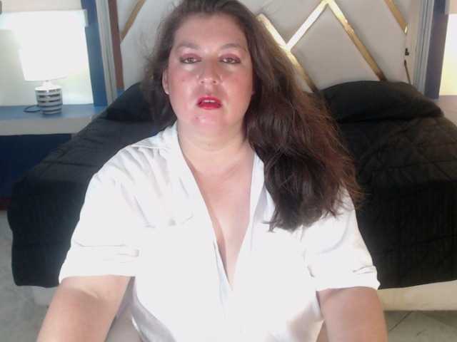 lorena-prg7 live cam on BongaCams