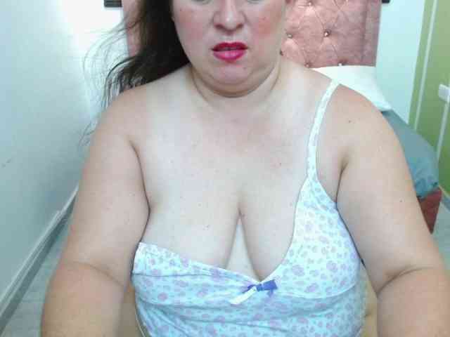 lorena-prg7 webcam