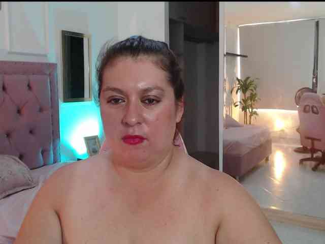 lorena-prg7 webcam