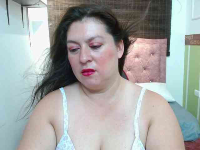 lorena-prg7 webcam