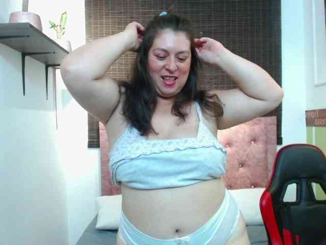 lorena-prg7 webcam