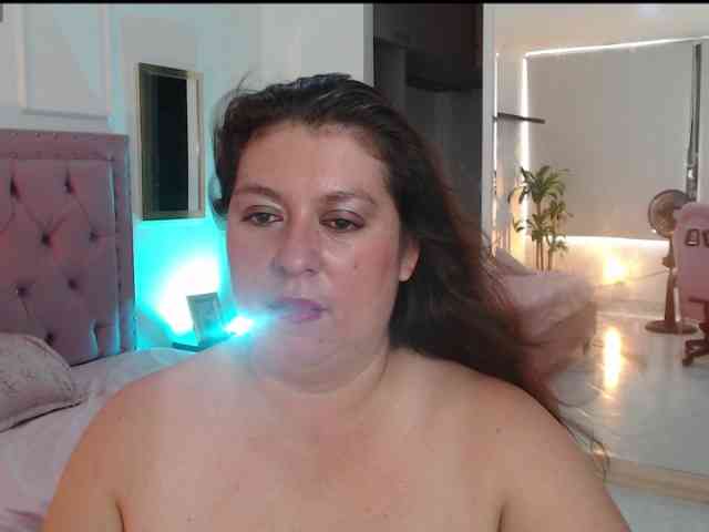 lorena-prg7 webcam