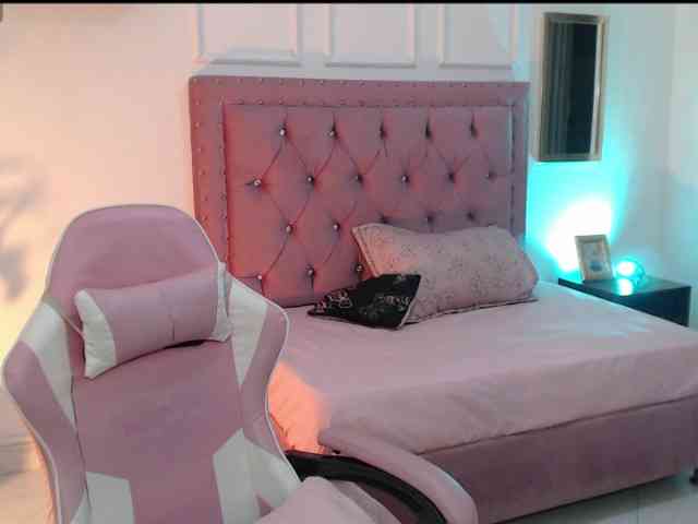 lorena-prg7 webcam