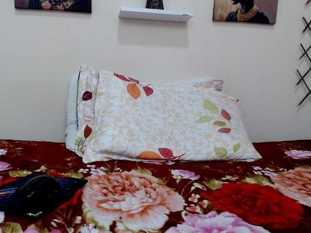 girlerotica18 live cam