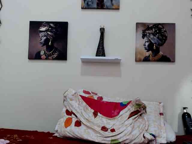 girlerotica18's live room