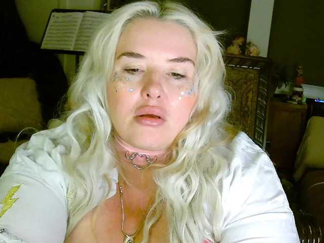 BellaBelly live cam