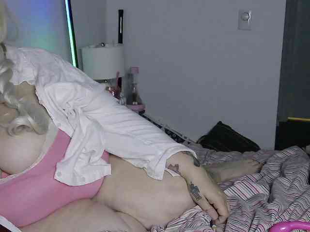BellaBelly webcam