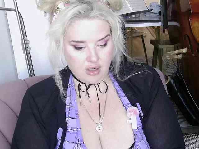 BellaBelly webcam
