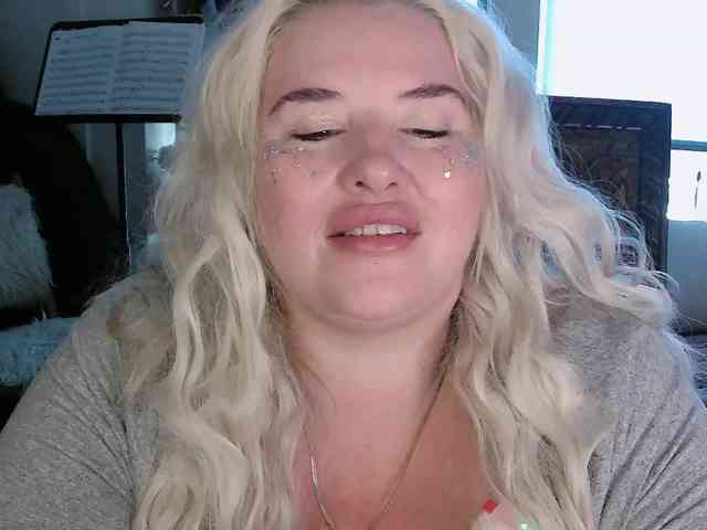 BellaBelly webcam