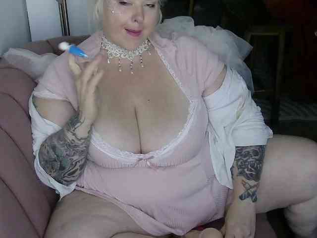 BellaBelly webcam