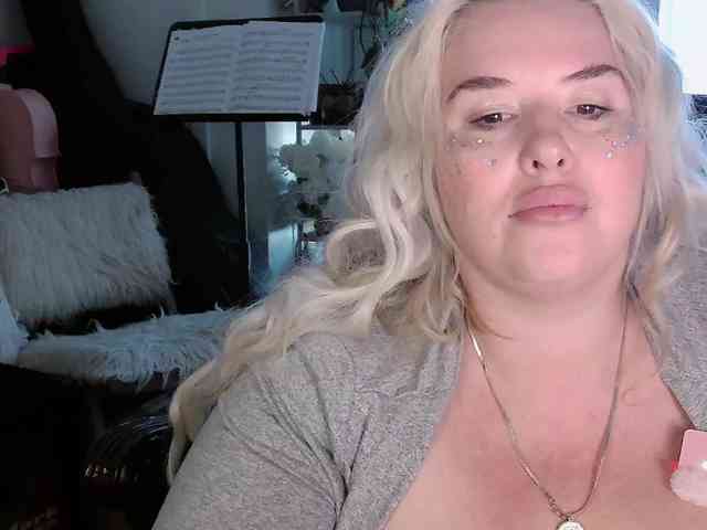 BellaBelly webcam