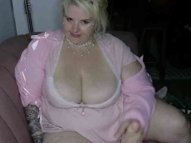 BellaBelly webcam