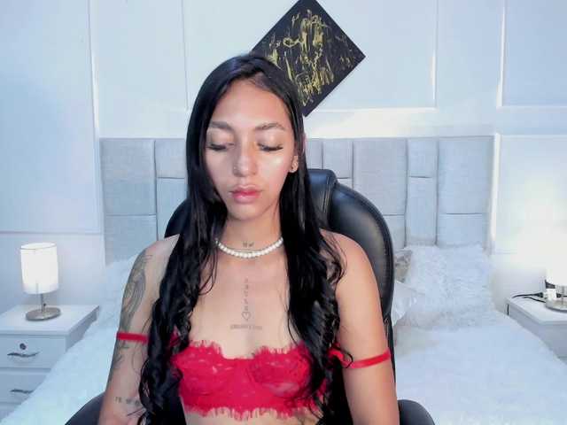Miavegga1 live cam on BongaCams