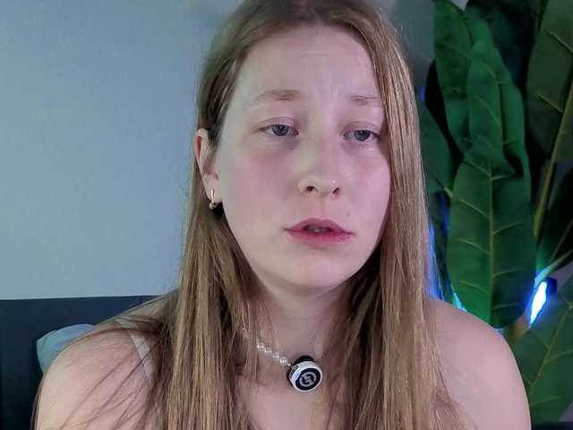 ShowmeYourfetish live webcam show