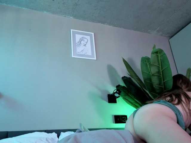 ShowmeYourfetish live webcam show