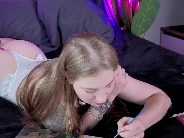 ShowmeYourfetish live cam on BongaCams