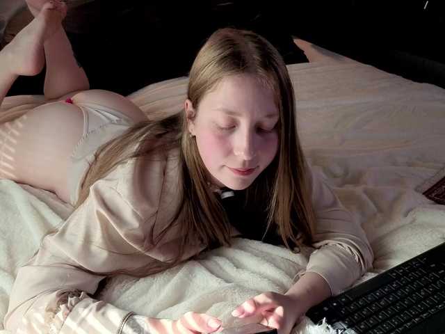 ShowmeYourfetish live cam on BongaCams