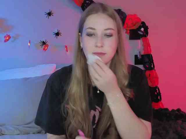 Modella: ShowmeYourfetish