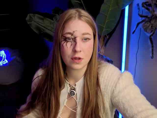 Modella: ShowmeYourfetish