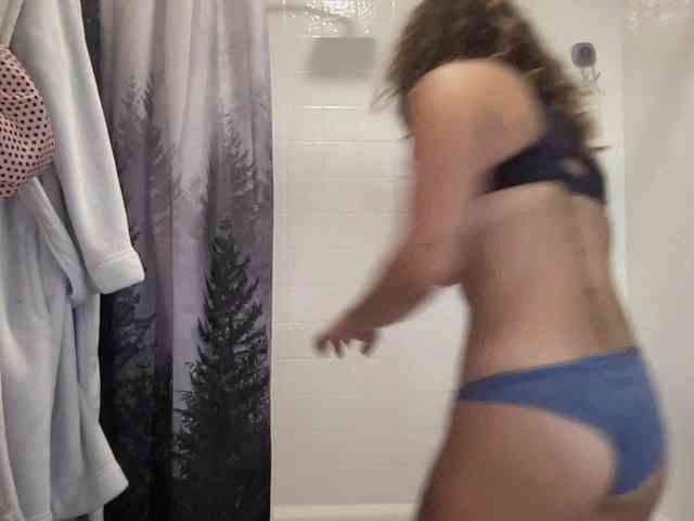 roxyrusso webcam