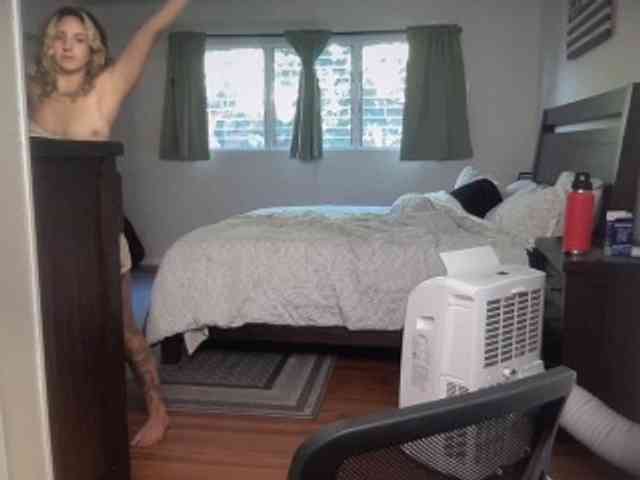 roxyrusso webcam