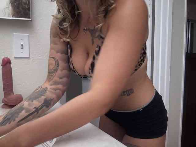 roxyrusso webcam