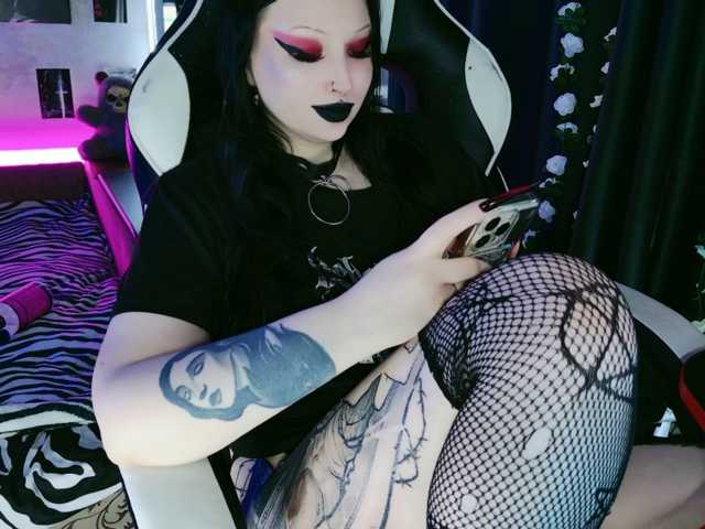 razor-claw live cam on BongaCams