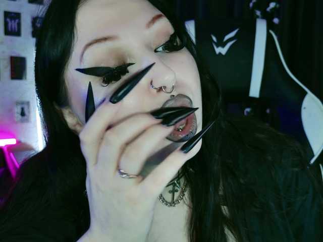 razor-claw live cam on BongaCams