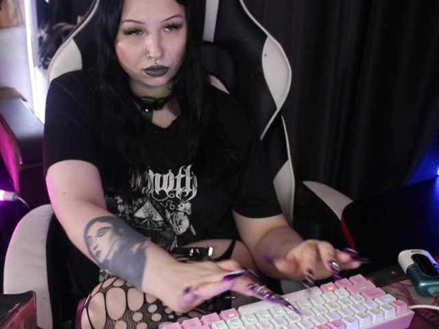 razor-claw live webcam show
