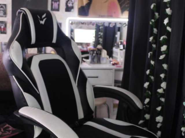 razor-claw live cam on BongaCams
