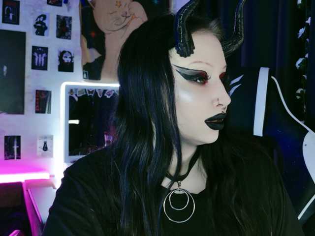 razor-claw live cam on BongaCams