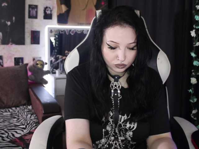 razor-claw live cam on BongaCams