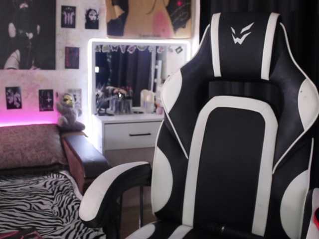 razor-claw live cam on BongaCams