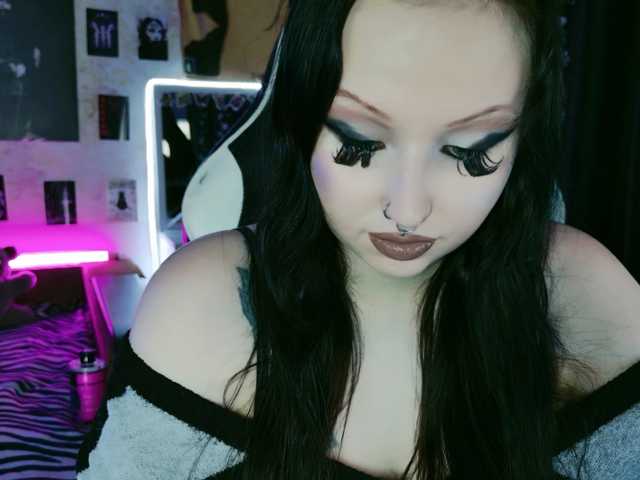razor-claw live cam on BongaCams