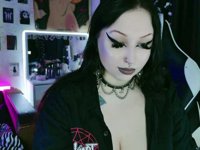 razor-claw live cam on BongaCams