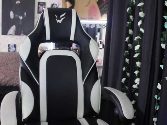 razor-claw live cam on BongaCams