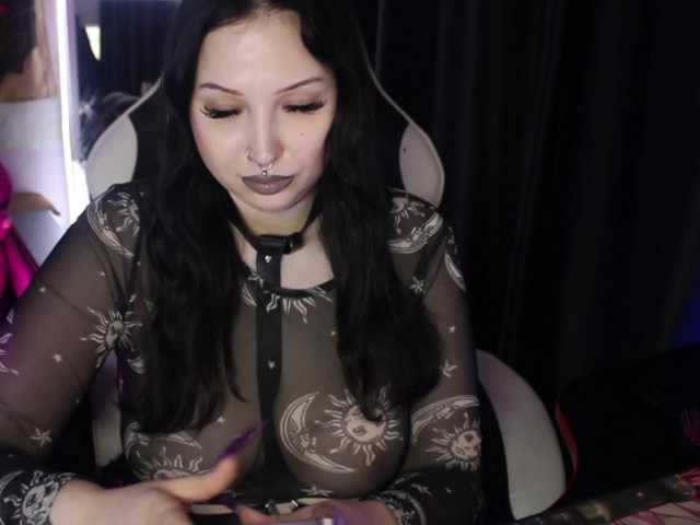 razor-claw live cam on BongaCams