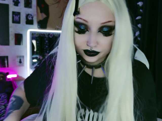 razor-claw live cam on BongaCams