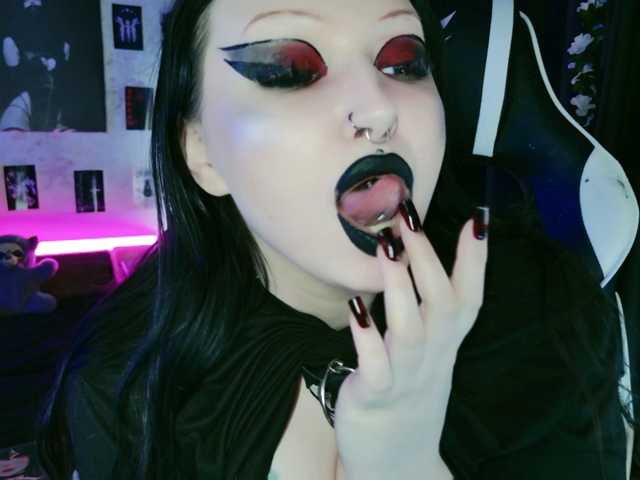 razor-claw live cam on BongaCams