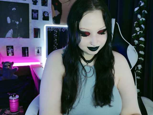 razor-claw live cam on BongaCams