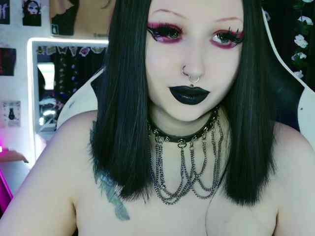 razor-claw webcam
