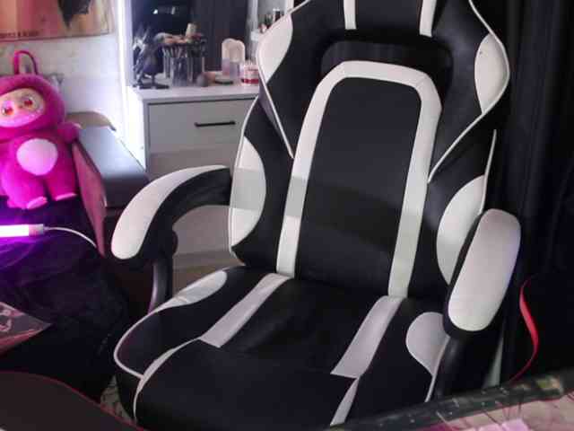 razor-claw webcam